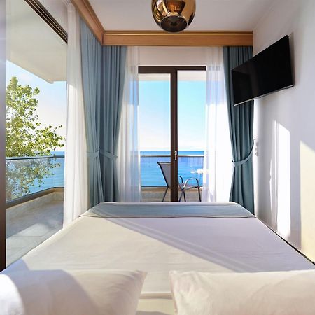 Evlogia Hotel Seafront And Anex By Greek Pride Fourka Dış mekan fotoğraf